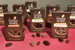 Genuss und Energie mit Rohkakaobohnen überzogen mit belgischer Schokolade