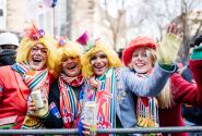 karneval-metzemacher-Weiberfastnacht-Severinstrasse-Zug-28_fm.jpg