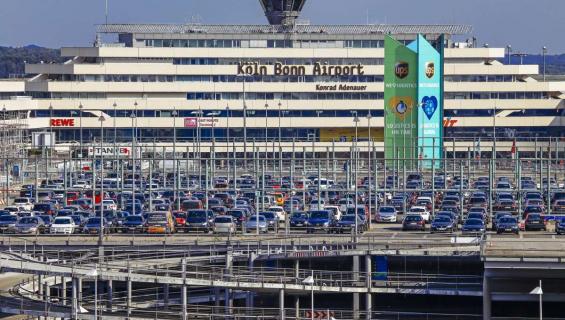 Flughafen Köln Bonn Informationen zu Ankunft, Abflug