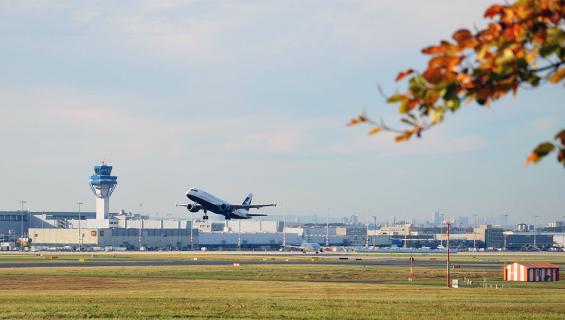 flughafen_0216_koeln-bonn-airport_1200x680.jpg