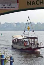 Das Krokolino: schippert 35 Personen über den Rhein