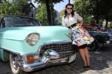 Mit einem großen Oldtimer-Treffen wartet das 50er-70er Jahre Festival am Wochenende im Rheinauhafen auf. (Foto: Breuer) Mit einem großen Oldtimer-Treffen wartet das 50er-70er Jahre Festival am Wochenende im Rheinauhafen auf. (Foto: Breuer)