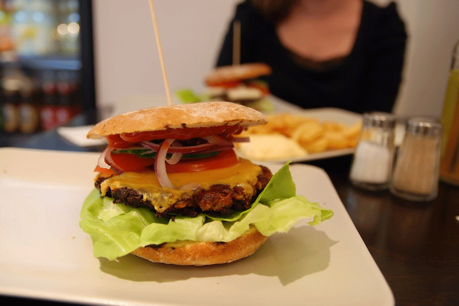 Leckere "Hamburger" Salz-und Pfeffer Streuer für Party usw.... Leckere "Hamburger" Salz-und Pfeffer Streuer für Party usw....