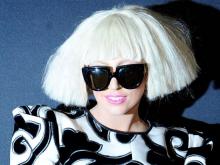 Sängerin Stefani Joanne Angelina Germanotta, alias Lady Gaga, fällt durch ihre schrägen Outfits auf. (Foto: dapd) Sängerin Stefani Joanne Angelina Germanotta, alias Lady Gaga, fällt durch ihre schrägen Outfits auf. (Foto: dapd)