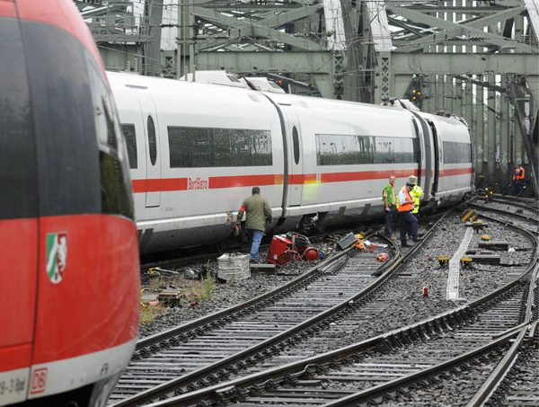 Kein Ende der Ermittlungen nach Kölner ICEUnfall koeln.de