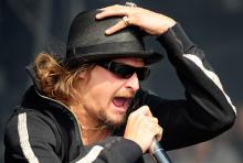 Kid Rock bei Rock am Ring im Jahre 2008: Sein neues Album stellt der Musiker auf einem Exklusivkonzert in Köln vor. (Foto: ddp) Kid Rock bei Rock am Ring im Jahre 2008: Sein neues Album stellt der Musiker auf einem Exklusivkonzert in Köln vor. (Foto: ddp)