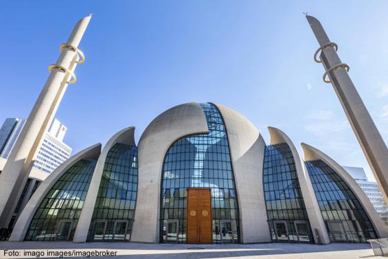 Kolner Zentralmoschee Nach Drohmail Geraumt Koeln De