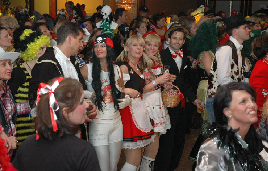 Ball Raderdoll - Schnappschuss vom letzten Jahr Foto: Grosse Braunsfelder