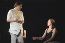 "Gefährliche Liebschaften" war die letzte Inszenierung, die im Theater am Sachsenring aufgeführt wurde. "Gefährliche Liebschaften" war die letzte Inszenierung, die im Theater am Sachsenring aufgeführt wurde.