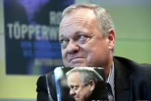 Mehr als unteres Mittelfeld ist für den FC derzeit nicht drin: Rolf Töpperwien über die Geißbock-Elf (Foto: Sebastian A. Reichert/newsportsjournalism.de) Mehr als unteres Mittelfeld ist für den FC derzeit nicht drin: Rolf Töpperwien über die Geißbock-Elf (Foto: Sebastian A. Reichert/newsportsjournalism.de)