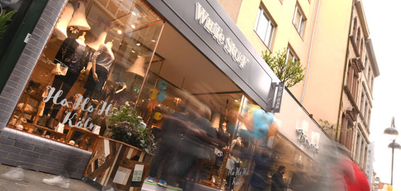 Britische Lifestylemarke White Stuff Shop koeln.de