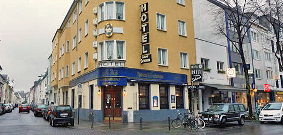 Haus Schwan Lokale Mit Kolscher Und Rheinischer Kuche Koeln De