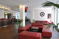 hostel-koeln_lobby_225.jpg