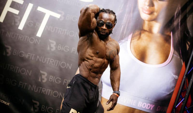 Bodybuilder auf der Fitnessmesse Fibo in Köln.