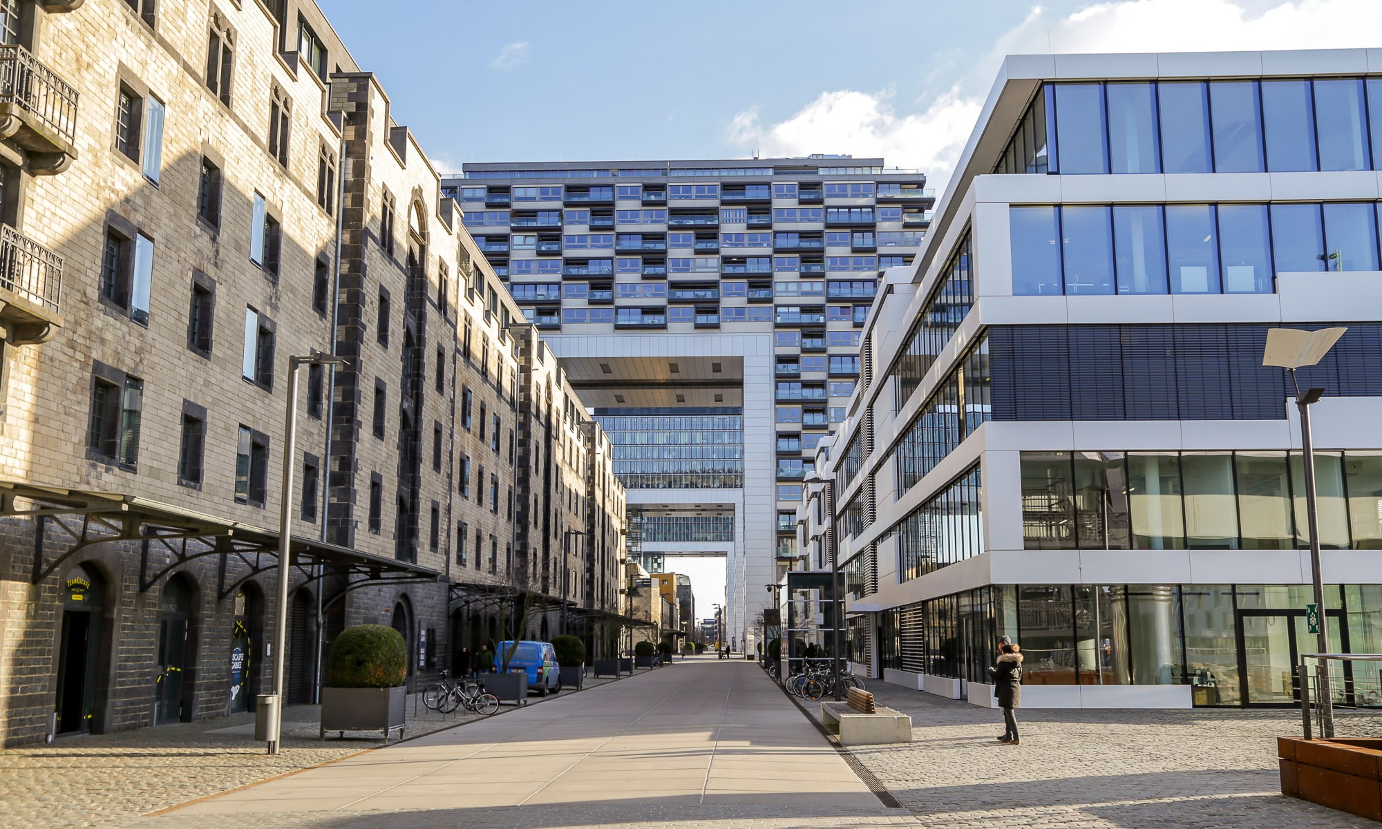 Rheinauhafen und Kranhäuser