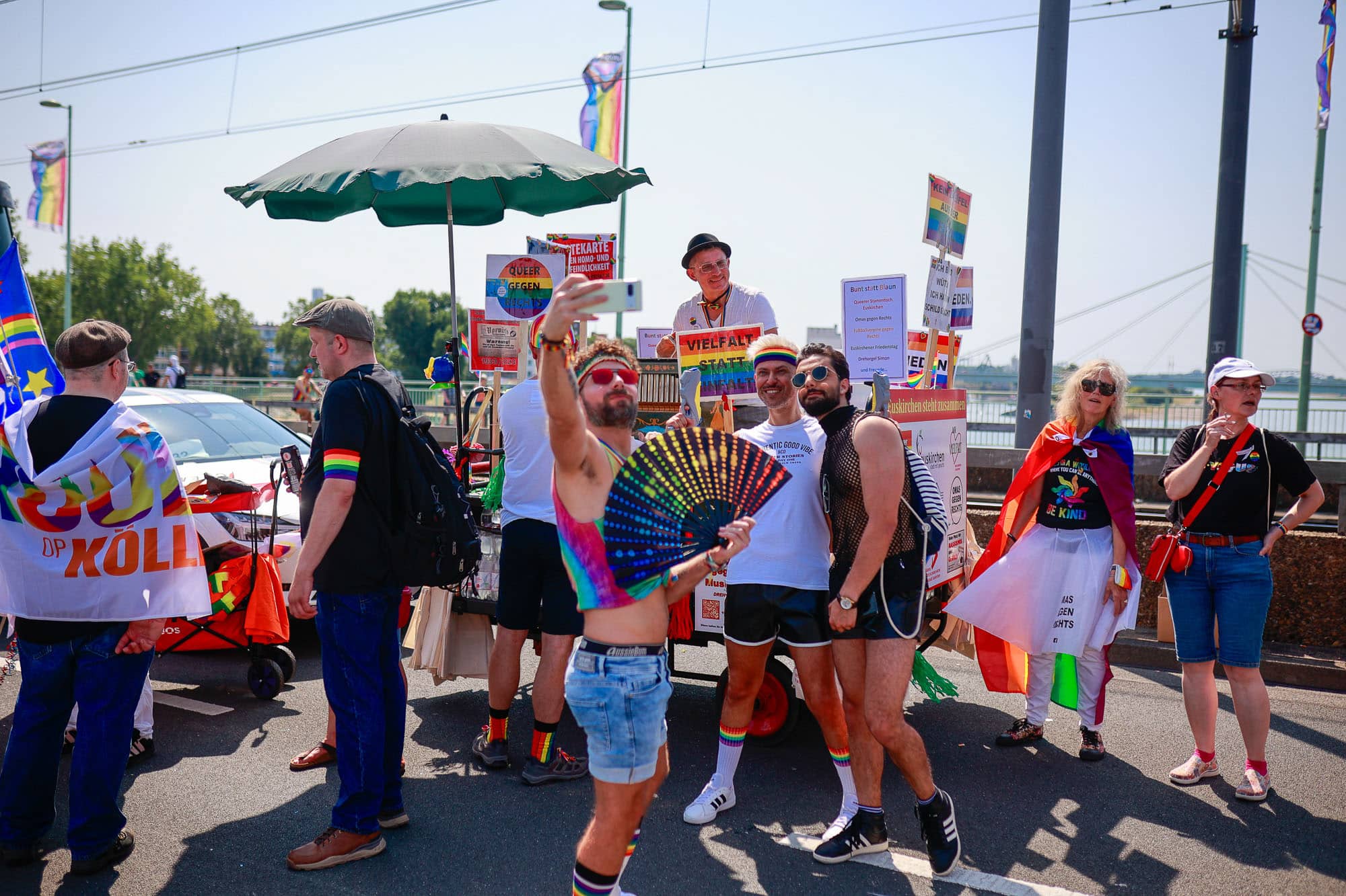 Die Kölner CSD-Parade 2023 in Bildern