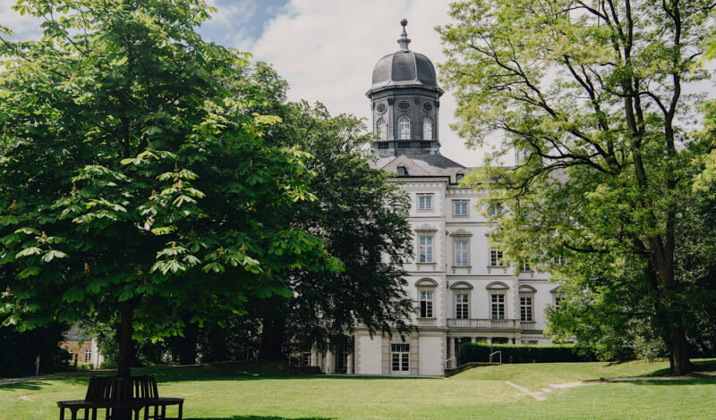 Schloss Bensberg und Park