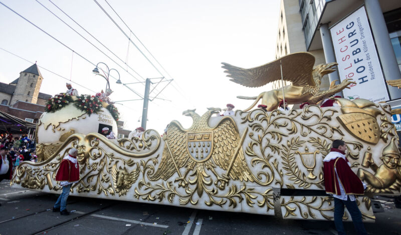 Rosenmontagszug Köln 2023
