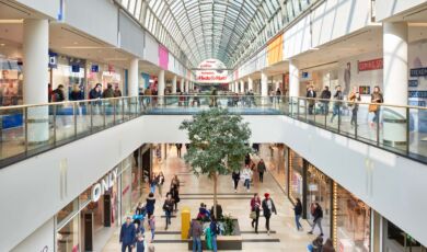 Einblick in die Köln Arcaden in Köln-Kalk