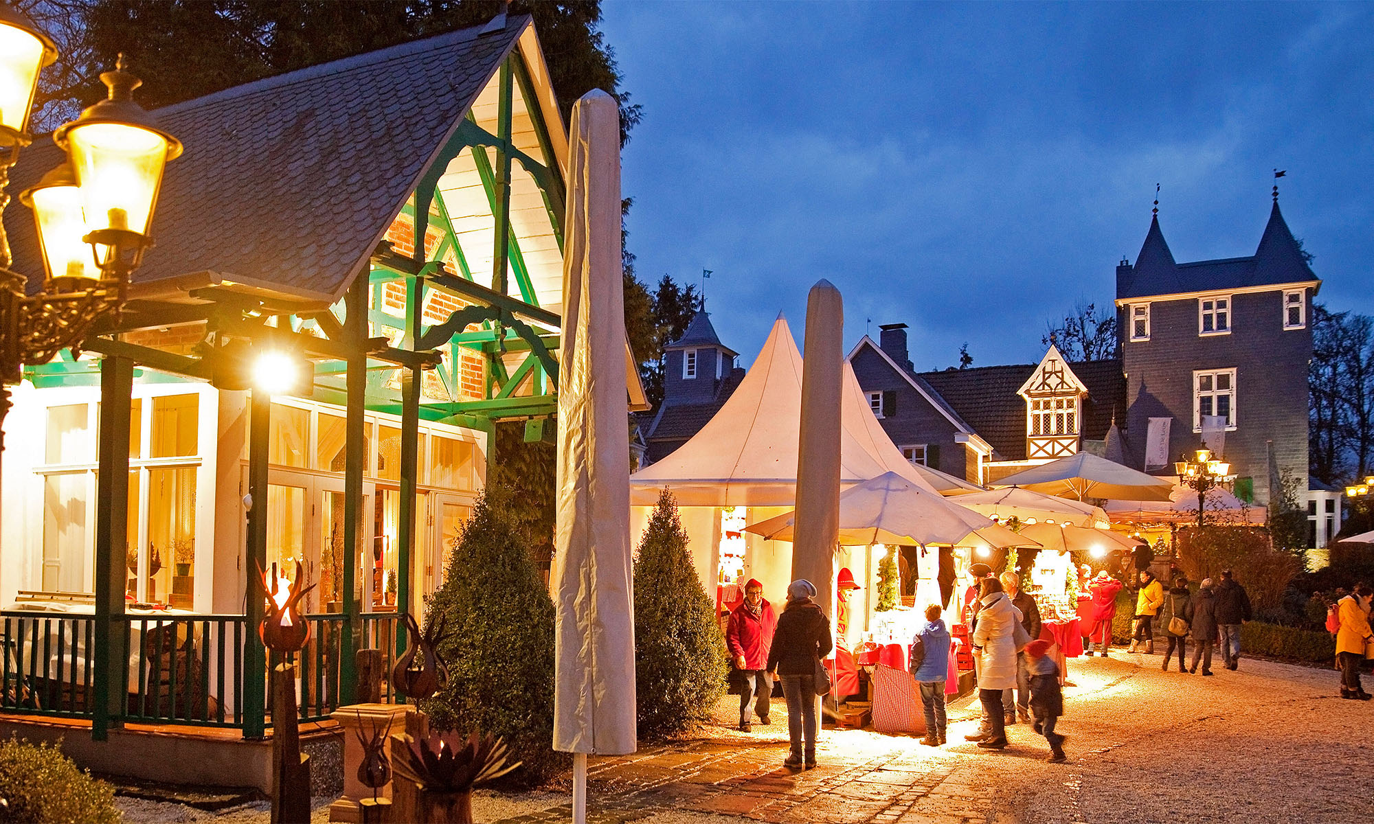 Weihnachtsmarkt auf Schloss Grünewald bei Solingen
