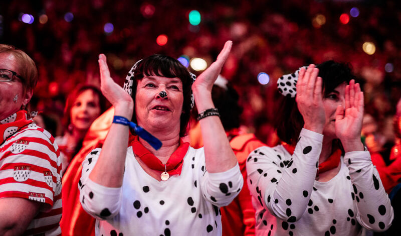 Jecke bei "Elfter im Elften" in der Lanxess-Arena