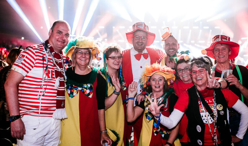 Jecke bei "Elfter im Elften" in der Lanxess-Arena