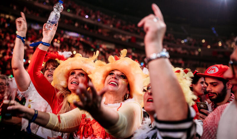 Jecke bei "Elfter im Elften" in der Lanxess-Arena