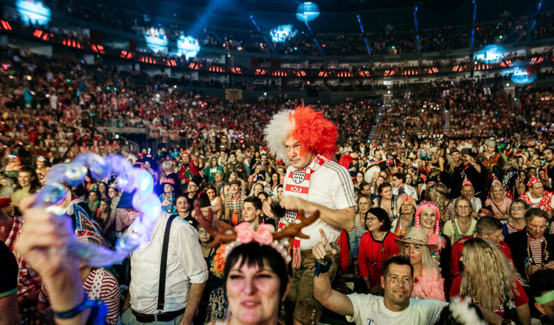 Jecke bei "Elfter im Elften" in der Lanxess-Arena