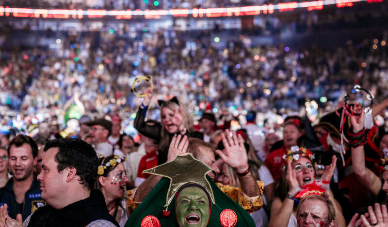 Jecke bei "Elfter im Elften" in der Lanxess-Arena