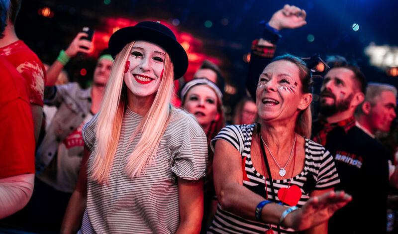 Jecke bei "Elfter im Elften" in der Lanxess-Arena