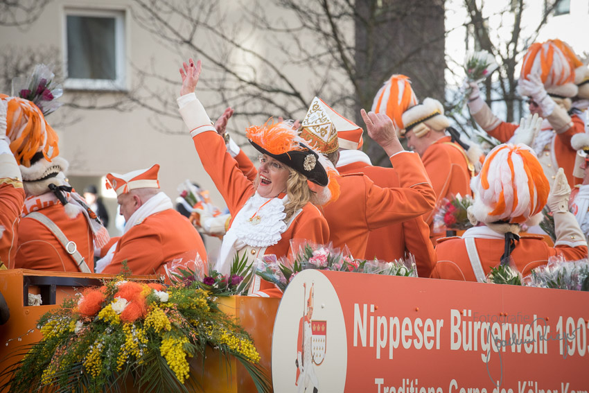 Teilnehmer beim Karnevalsumzug Nippes