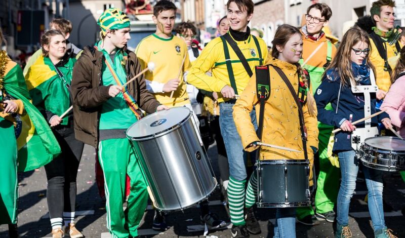 Teilnehmer beim Karnevalsumzug Ehrenfeld