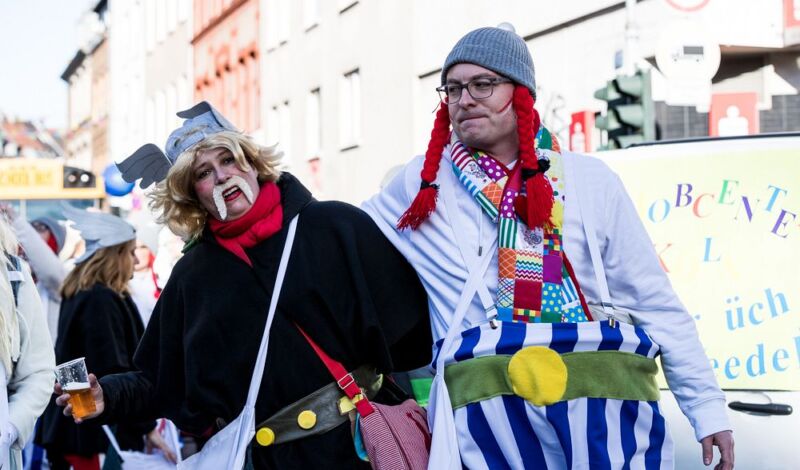 Teilnehmer beim Karnevalsumzug Ehrenfeld