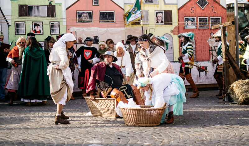 Historisches Spiel von Jan un Griet 11