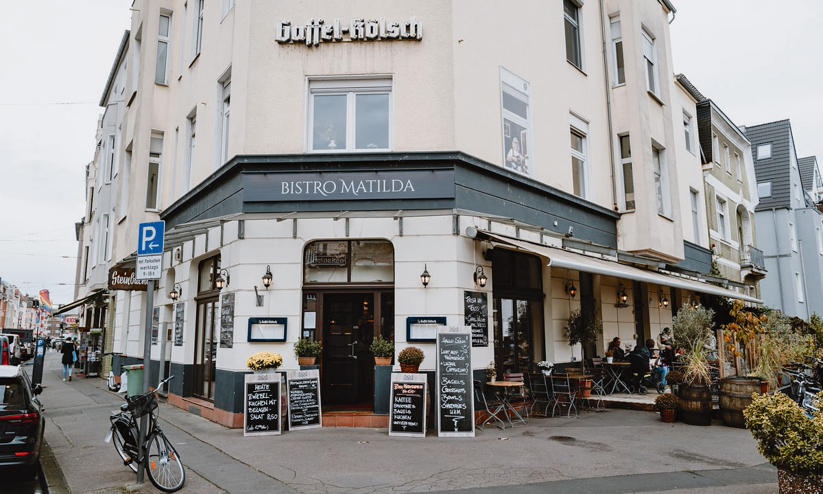 Die Außenansicht des Bistros Matilda in Köln-Sülz.