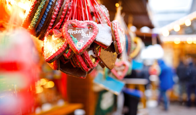 Lebkuchenherzen auf Weihnachtsmarkt