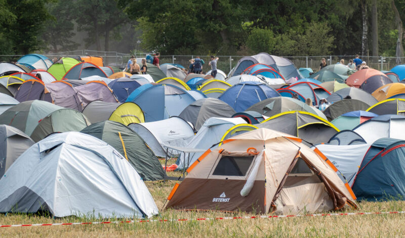 Zelte bei einem Festival
