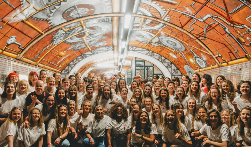 Die Mitglieder des Chores Veedelperlen.