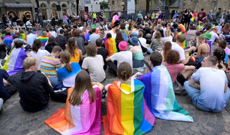 Demonstration zum Christopher-Street-Day in Bonn