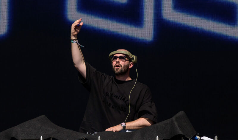 DJ David Puentez bei einem Auftritt