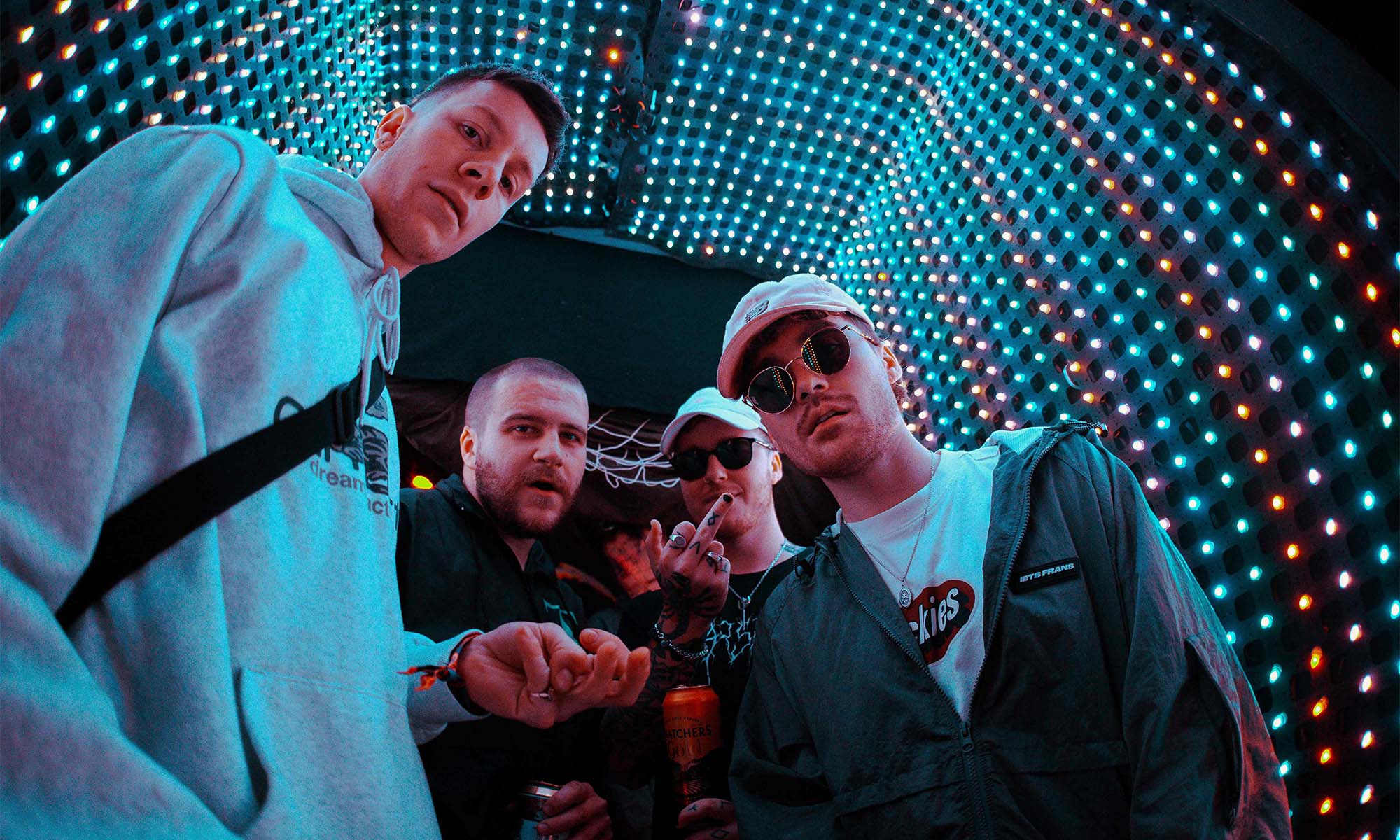 Die vier Musiker der britischen Band Carsick