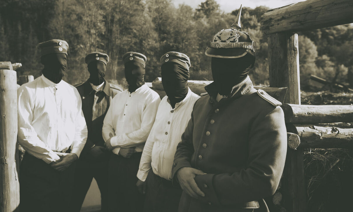 Die Mitglieder der Bamberger Metalband Kanonenfieber