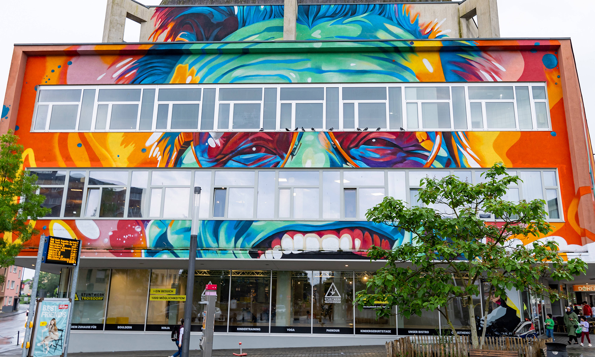 Das Happy Franky in Troisdorf, in dem sich unter anderem das Explorado Abenteuermuseum befindet.