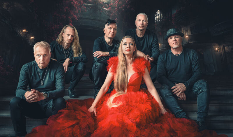 Die Mitglieder der deutschen Mittelalterrockband Subway to Sally.