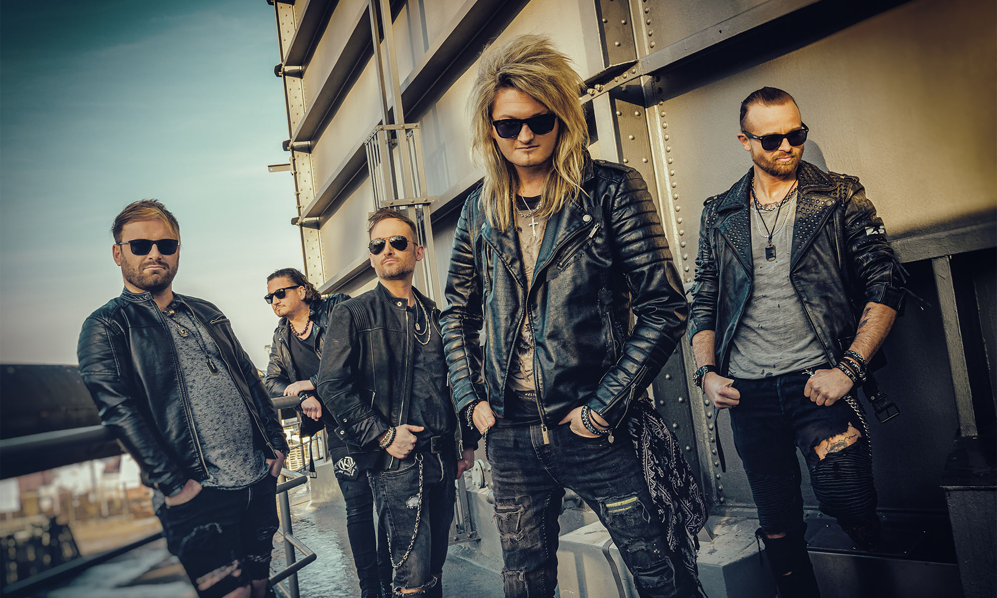 Die Musiker der deutschen Hardrockband Kissin' Dynamite