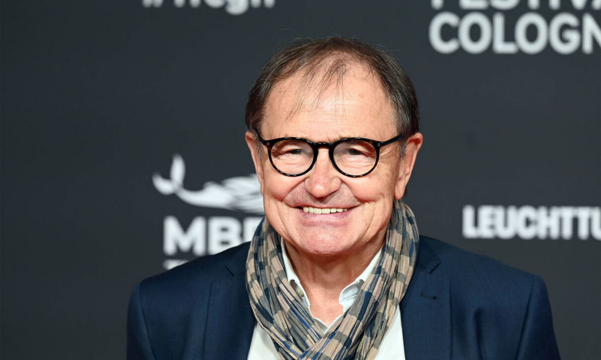 Der frühere Bundesligaspieler und Trainer Ewald Lienen im Porträt.