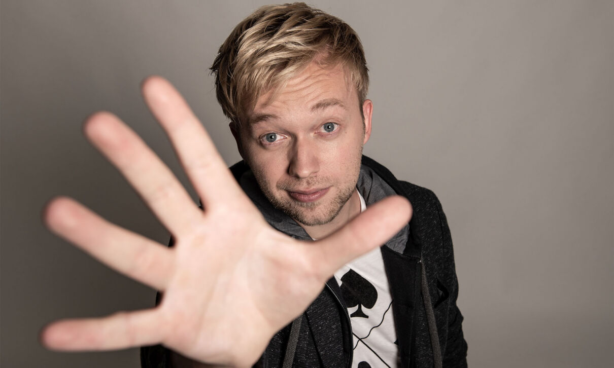 Der Zauberkünstler und Komödiant Marc Weide.