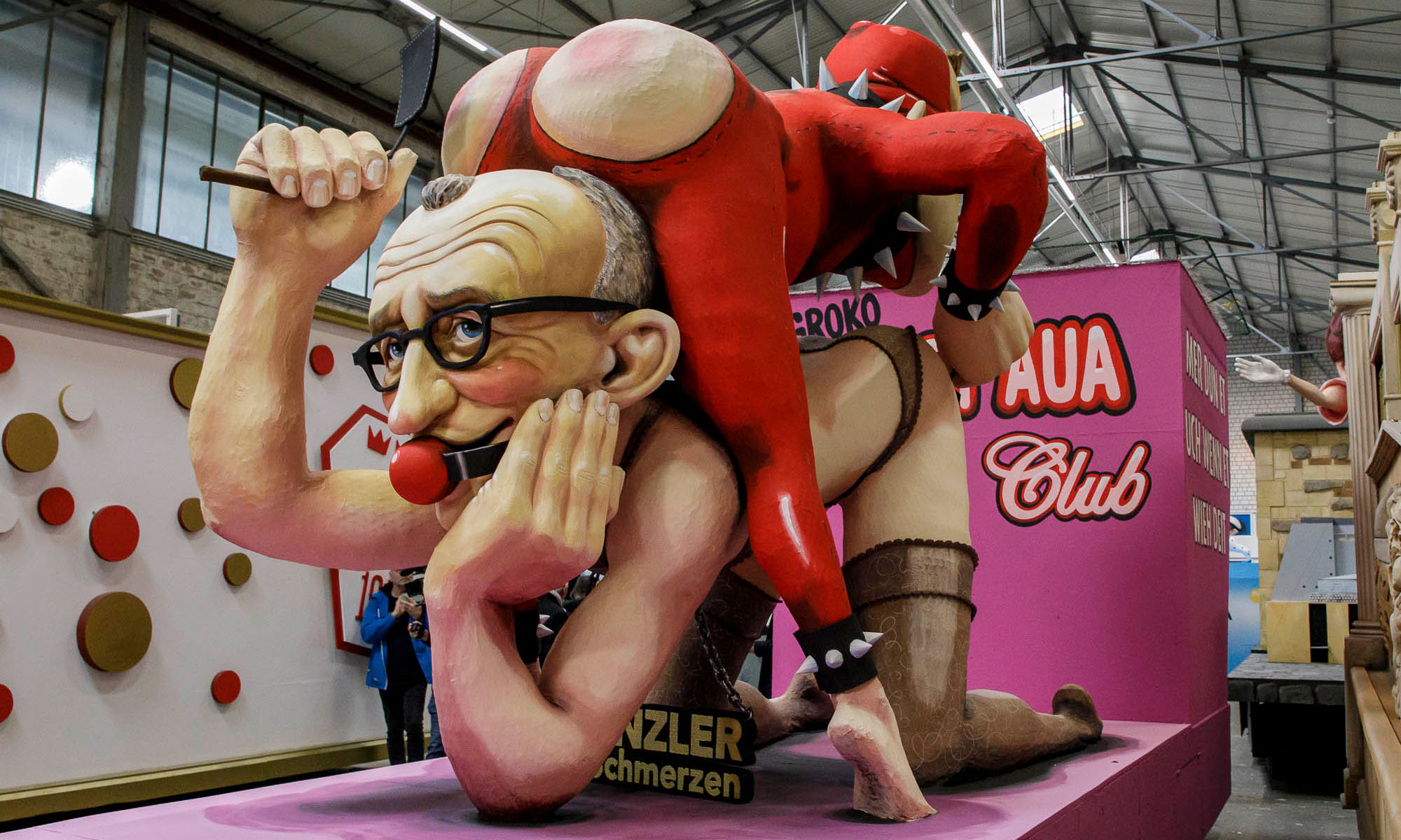 These are the floats of the Cologne Rose Monday parade 2025