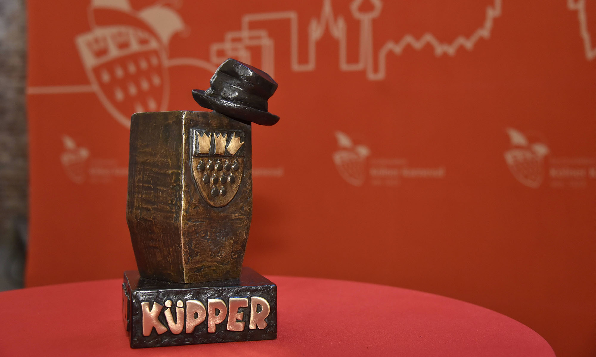Der von den Förderern des kölschen Brauchtum und den Kölner Karnevalisten vergeben Karl-Küpper-Preis