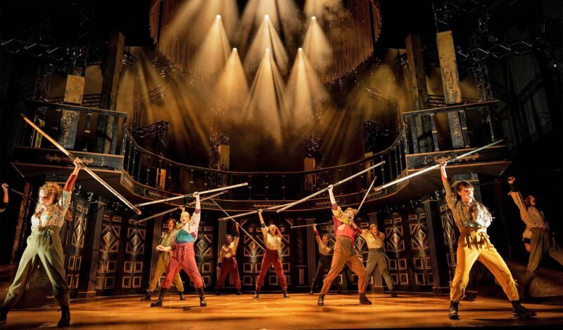 Szene aus dem Musical "Romeo & Julia – Liebe ist alles"